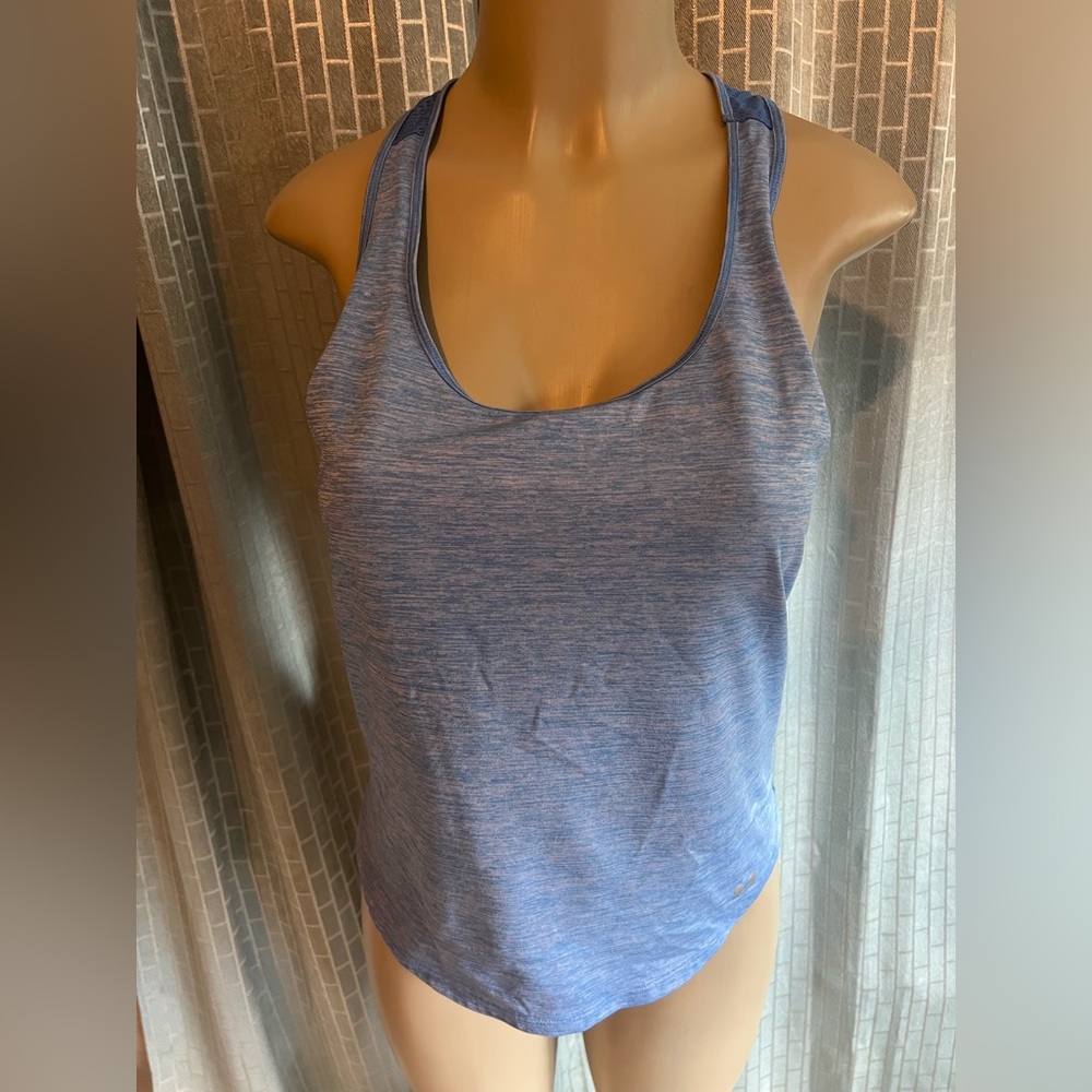Under Armour Blue Fitted Apparel